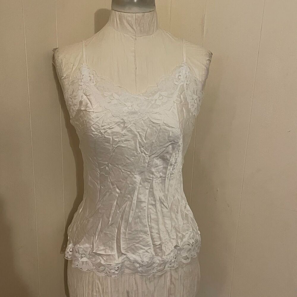 GOLD HAWK Silk CAMI Floral Lace Trim CLOUD White XS